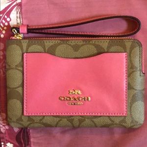 Coach wristlet